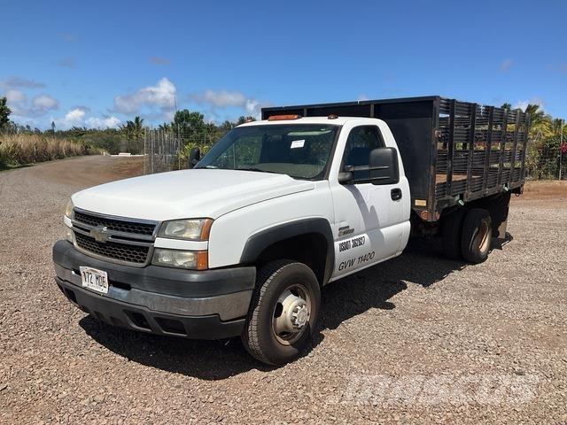 Chevrolet 3500 Camion plateau