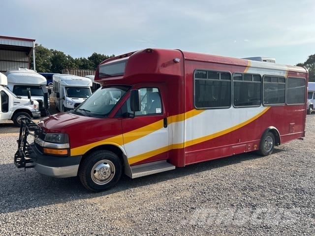 Chevrolet 4500 Mini-bus