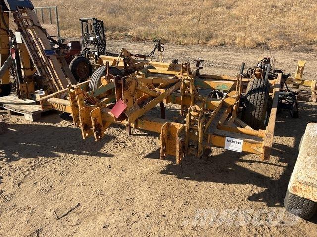  Chisel Plow Construction - Autres
