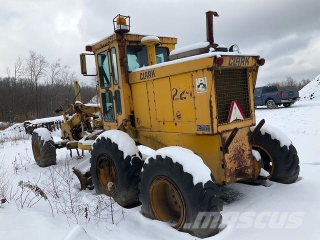 Clark S501 Niveleuse