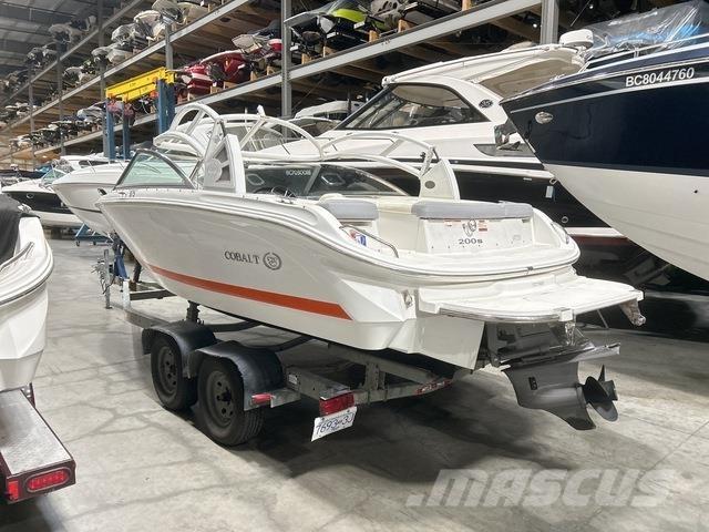  Cobalt 200S Bateaux de travail, barges et pontons