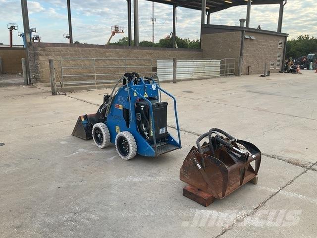  Cratos Sherpa Chargeuse compacte