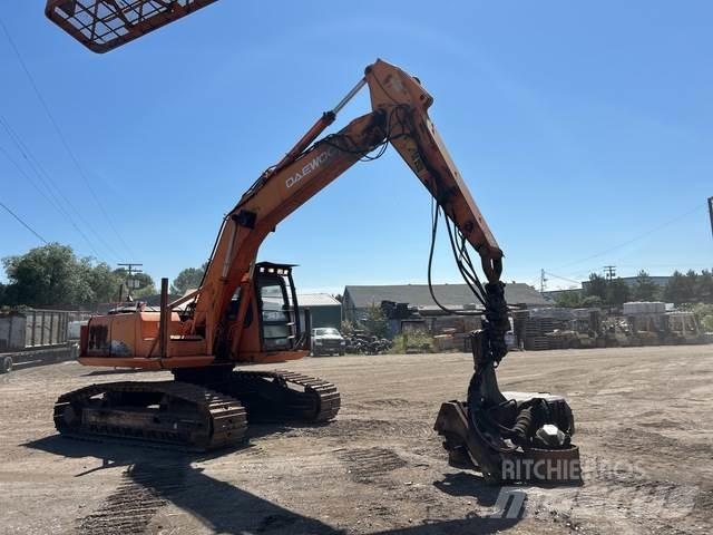 Daewoo SL225LL Fendeuse, Scie