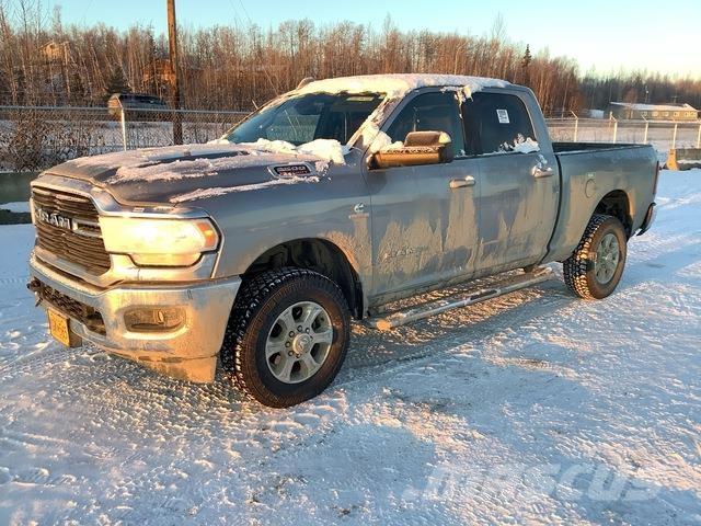 Dodge 2500 Utilitaire benne