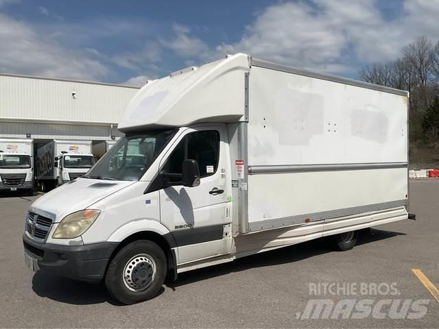 Dodge 3500 Camion Fourgon