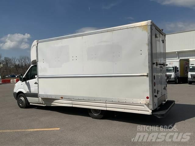 Dodge 3500 Camion Fourgon
