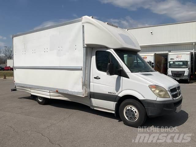 Dodge 3500 Camion Fourgon