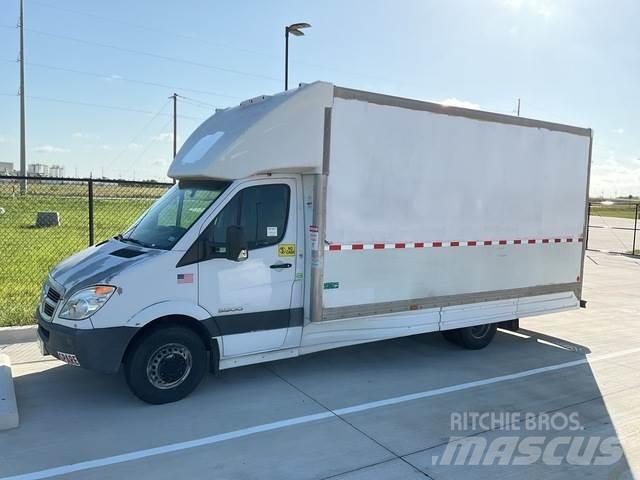 Dodge 3500 Camion Fourgon