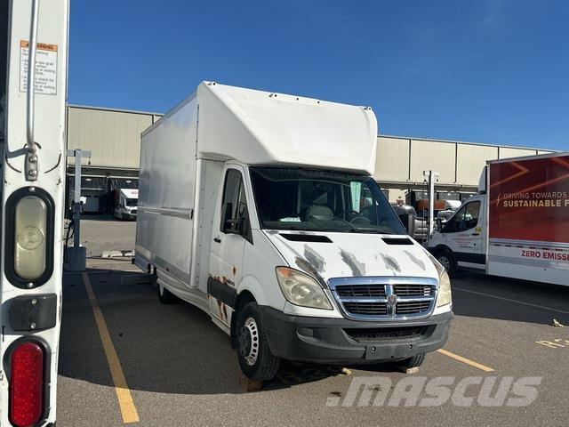 Dodge 3500 Camion Fourgon