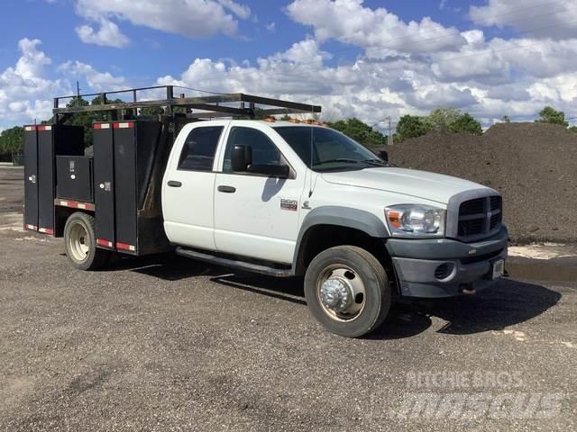 Dodge 5500 Utilitaire benne