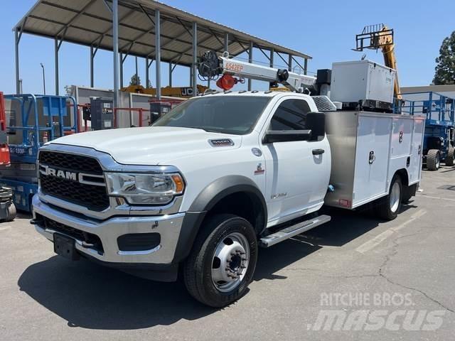 Dodge 5500 Camions et véhicules municipaux