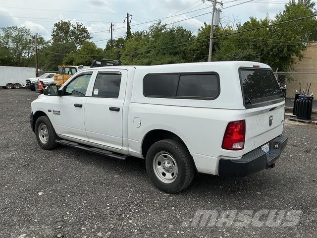 Dodge Ram 1500 Utilitaire benne