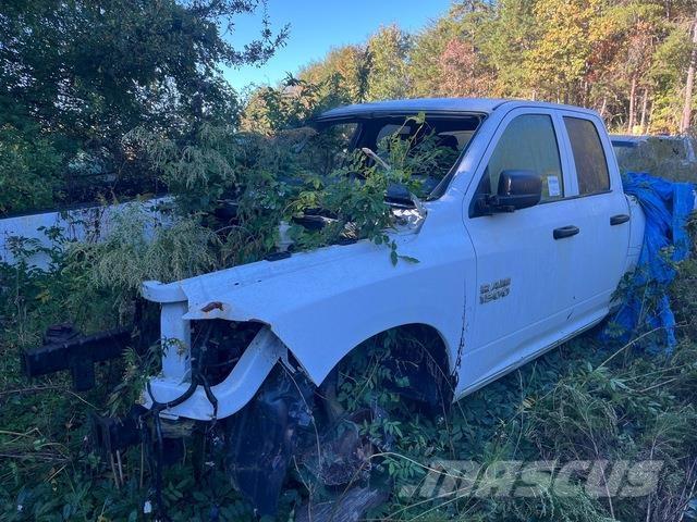 Dodge Ram 1500 Utilitaire benne