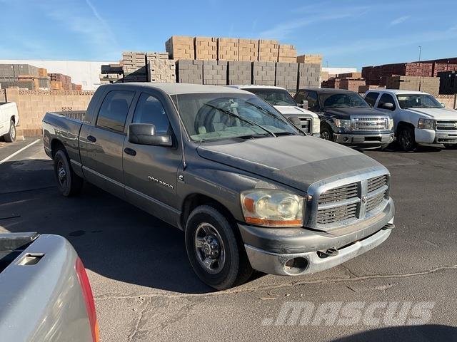 Dodge Ram 2500 Utilitaire benne