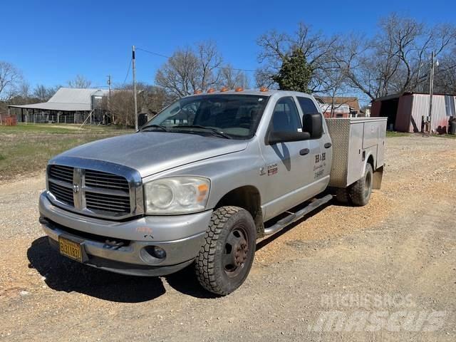 Dodge Ram 3500 Utilitaire benne