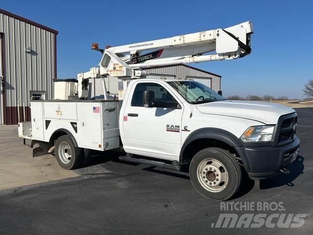 Dodge Ram 5500 Camion nacelle