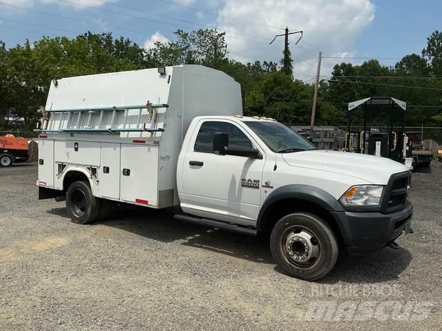 Dodge Ram 5500 Utilitaire benne