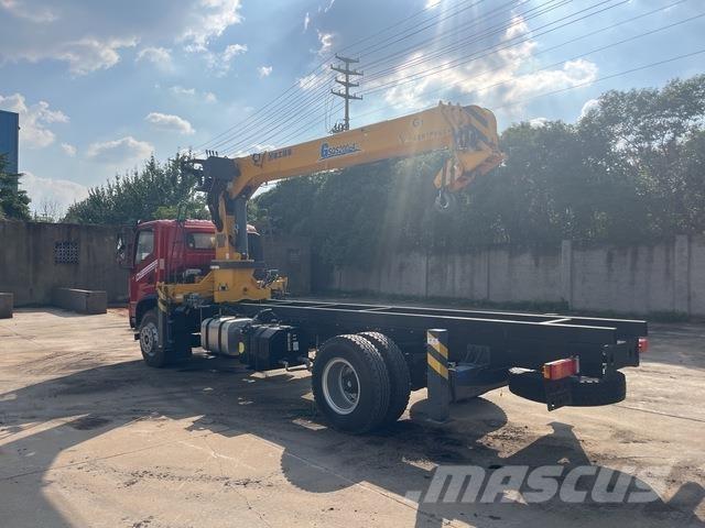 Dongfeng DV3 Camion plateau ridelle avec grue