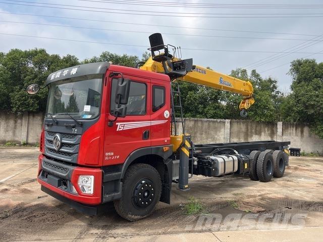 Dongfeng T5 Camion plateau ridelle avec grue