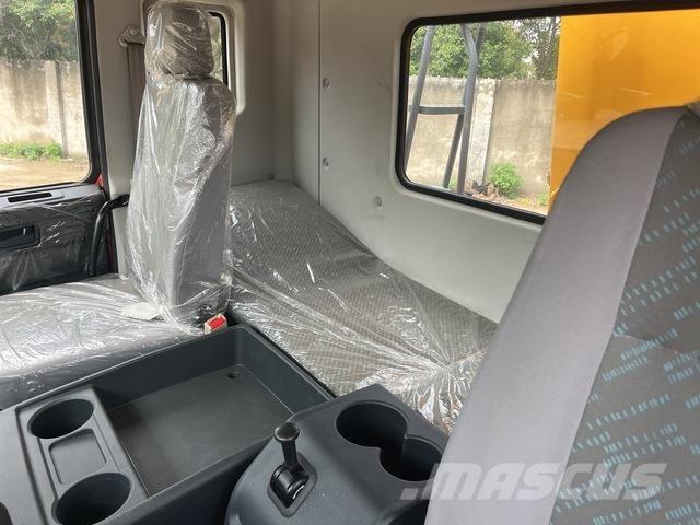 Dongfeng T5 Camion plateau ridelle avec grue