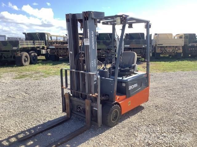 Doosan B20T-5 Chariots élévateurs électriques