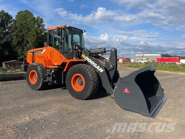 Doosan DL280-5 Chargeuse sur pneus