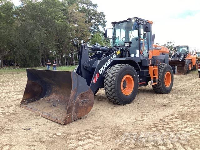 Doosan DL280-7 Chargeuse sur pneus