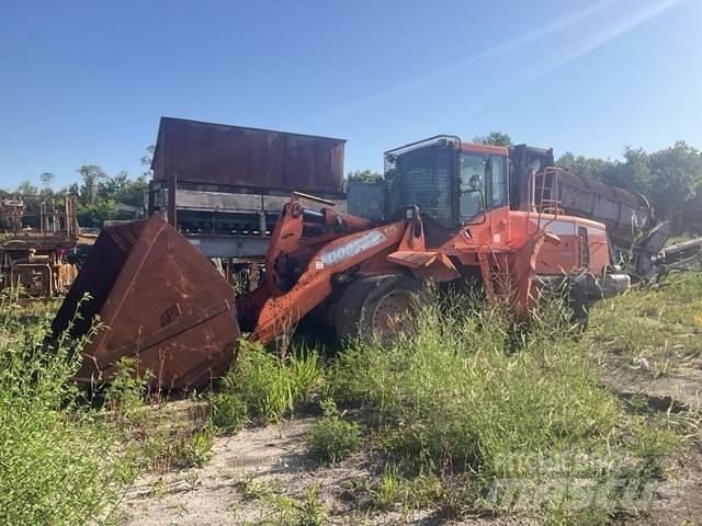 Doosan DL300-5 Chargeuse sur pneus