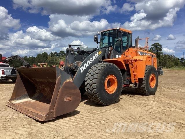 Doosan DL550-5 Chargeuse sur pneus