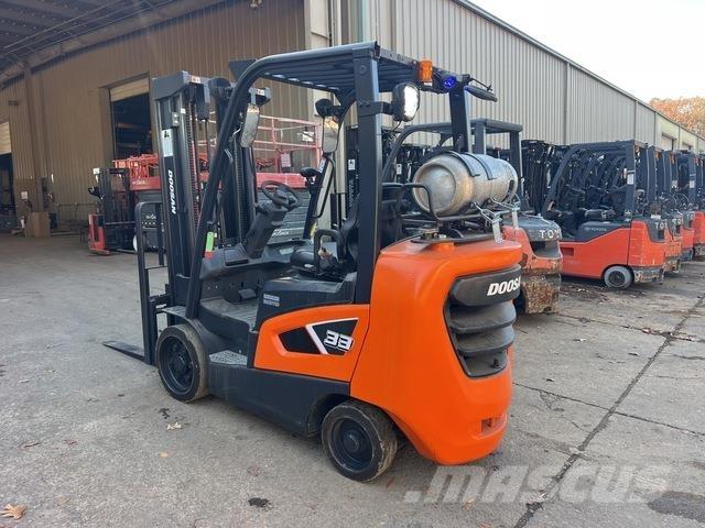 Doosan GC33S-9 Autres Chariots élévateurs