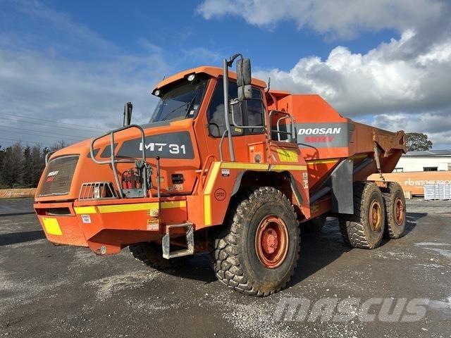 Doosan MT31 Tombereau articulé