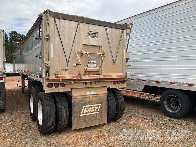 East Mfg  Remorque benne