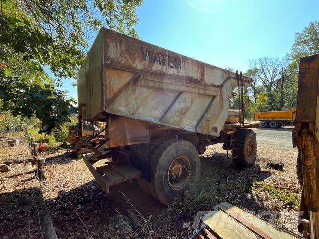 Euclid 201TD Camion citerne à eau