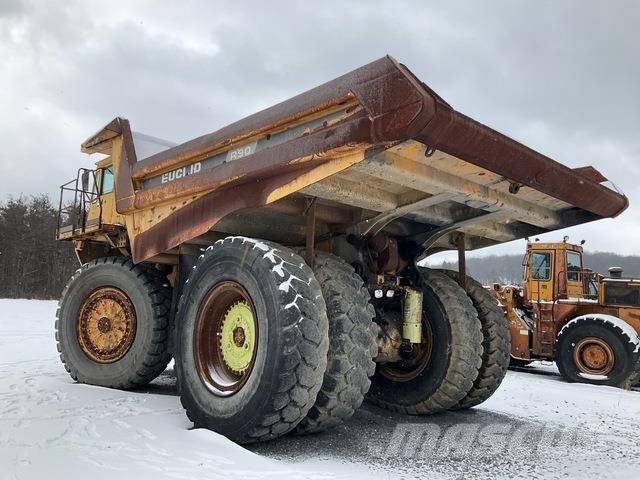 Euclid R90 Tombereau articulé