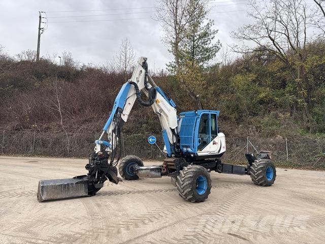 Euromach R1253 Pelle sur pneus
