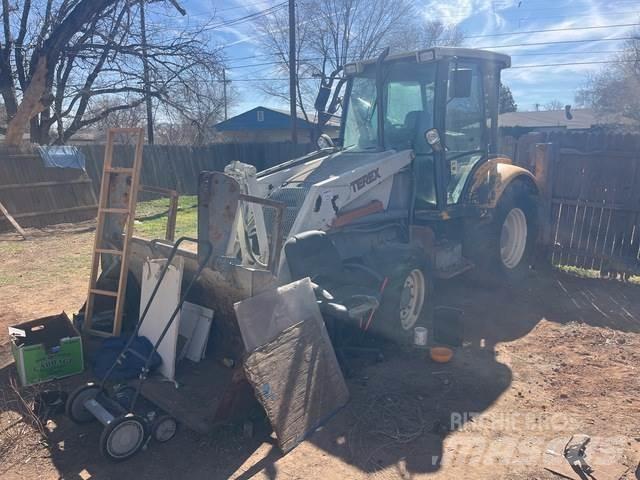 Fermec 860 Tractopelle