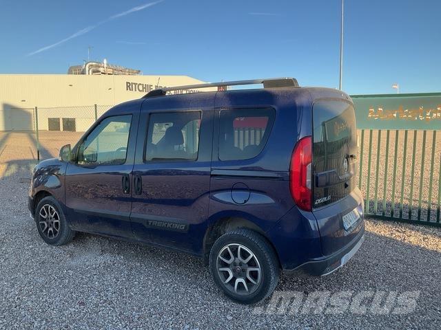 Fiat Doblo Voiture