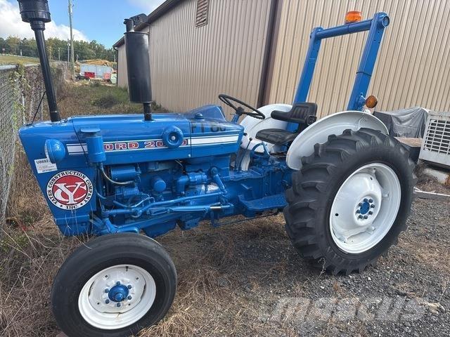 Ford 2000 Tracteur