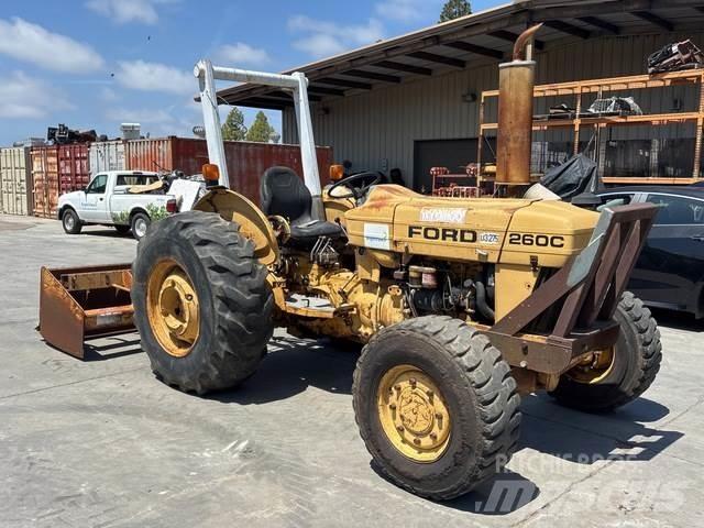 Ford 260C Tracteur