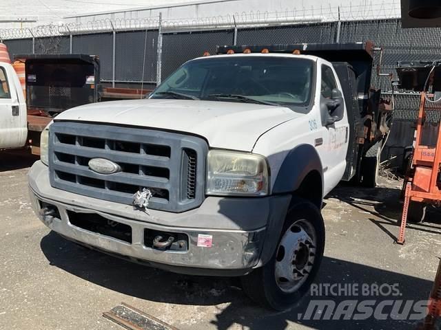 Ford 550 Camion benne