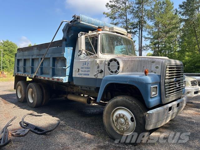 Ford 8000 Camion benne