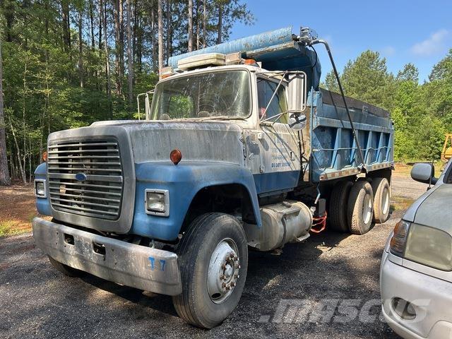 Ford 8000 Camion benne