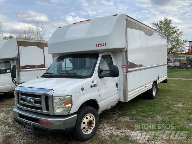 Ford E-350 Camion Fourgon