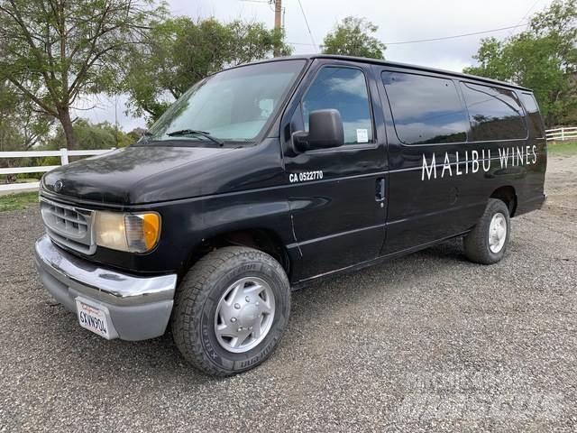 Ford E-350 Voiture