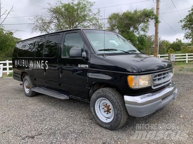 Ford E-350 Voiture