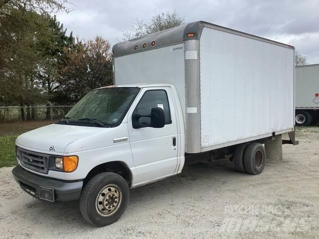 Ford E-350 Camion Fourgon