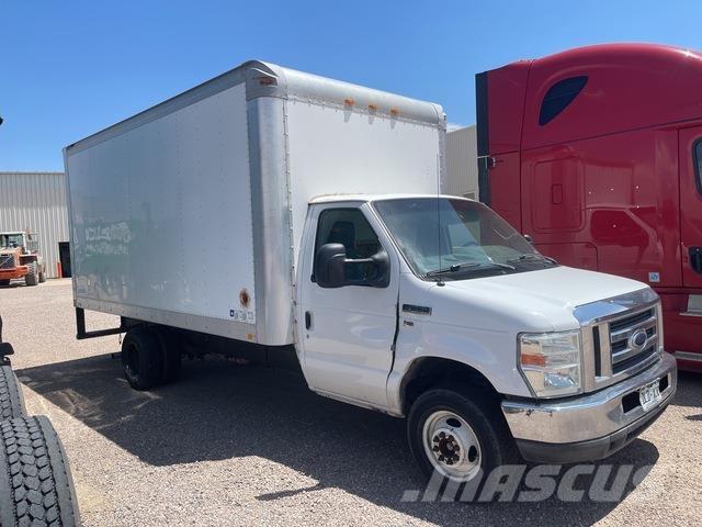 Ford E-350 Camion Fourgon