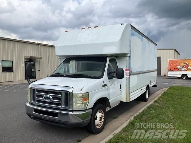 Ford E-350 Camion Fourgon