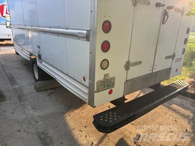 Ford E-350 Utilitaire