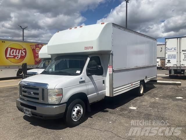 Ford E-350 Camion Fourgon